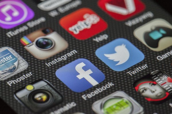 L'influence des leaders d'opinion sur la transformation de l'entreprise : Un moteur de changement et de croissance